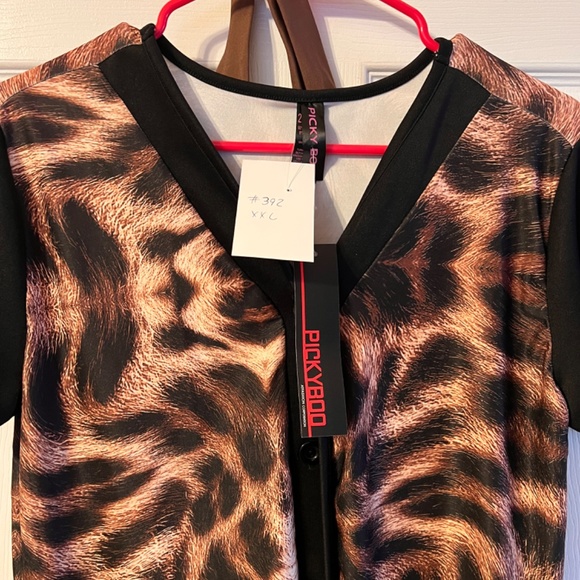 XXlarge leopard top #392 - Picture 5 of 11